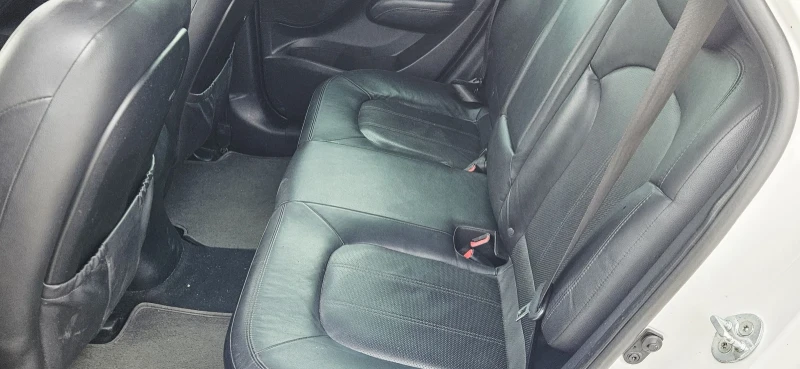 Hyundai IX35 НАВИ* ПАНОРАМА* KEYLESS* КАМЕРА , снимка 15 - Автомобили и джипове - 53288426