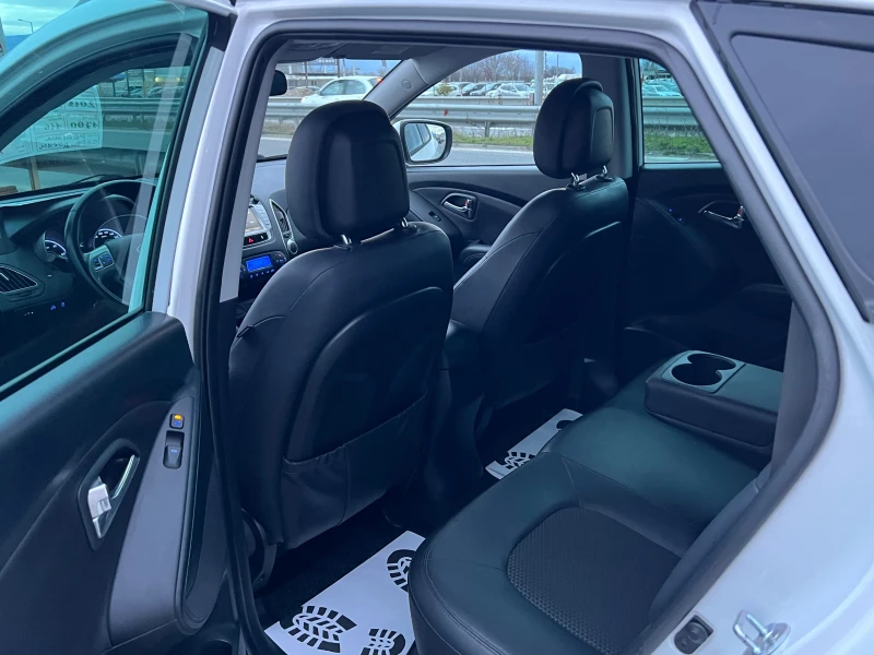 Hyundai IX35 ЛИЗИНГ-НАВИ-КАМЕРА-КОЖА-КЛИМА-ТОП, снимка 8 - Автомобили и джипове - 53597838