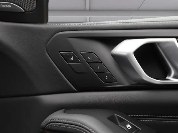 BMW X5 30d xDrive M-Sport Pro = NEW = Гаранция, снимка 8 - Автомобили и джипове - 53874331