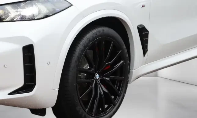 BMW X5 30d xDrive M-Sport Pro = NEW = Гаранция, снимка 3 - Автомобили и джипове - 53874331