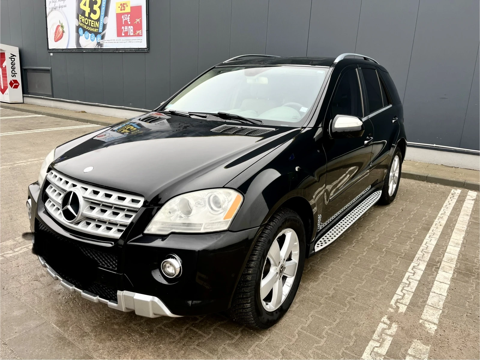 Mercedes-Benz ML 500 AMG, ГАЗ, CARFAX, Реални км, KEYLESS GO, снимка 1