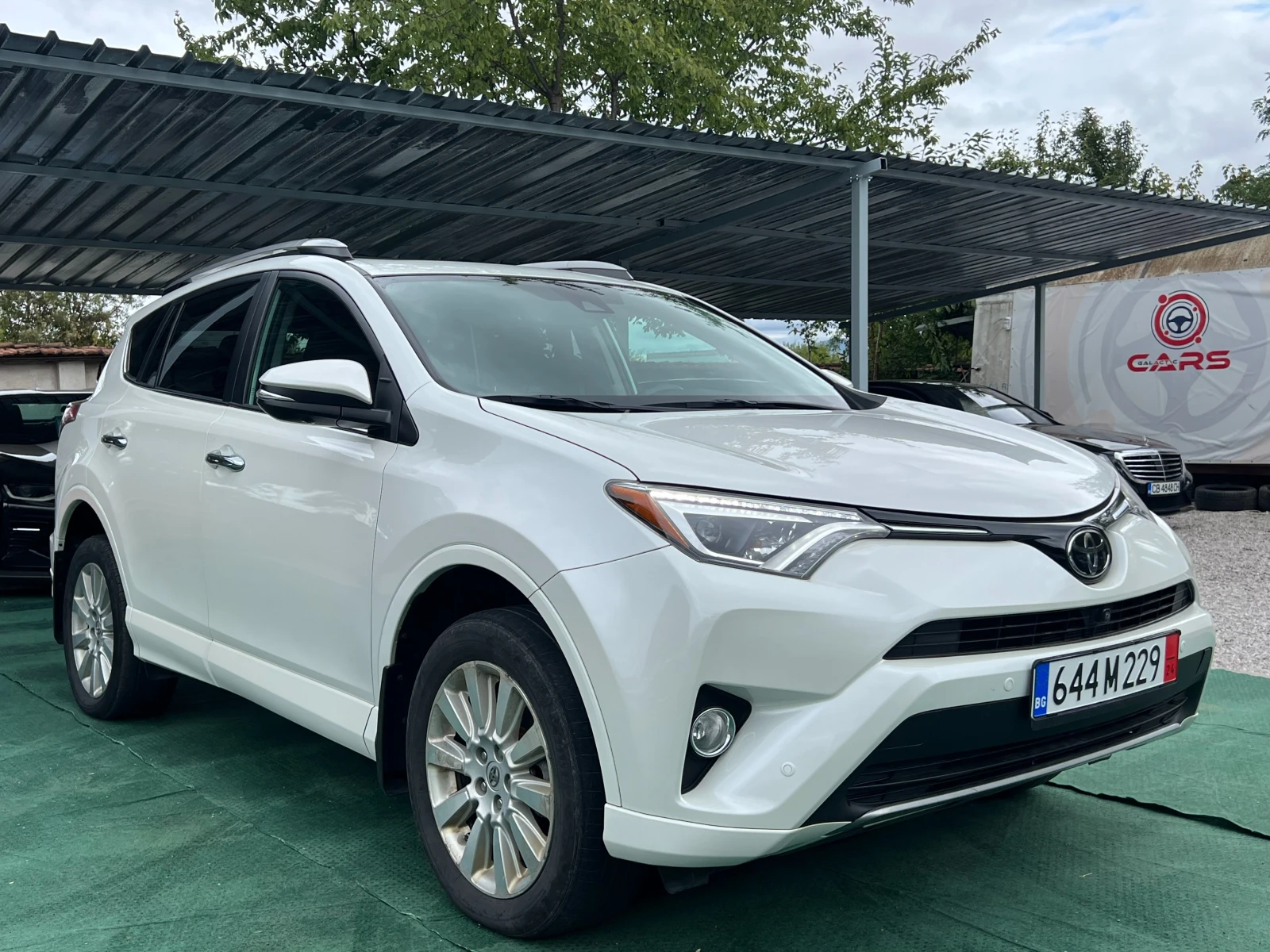 Toyota Rav4 PLATINUM AWD - изображение 3