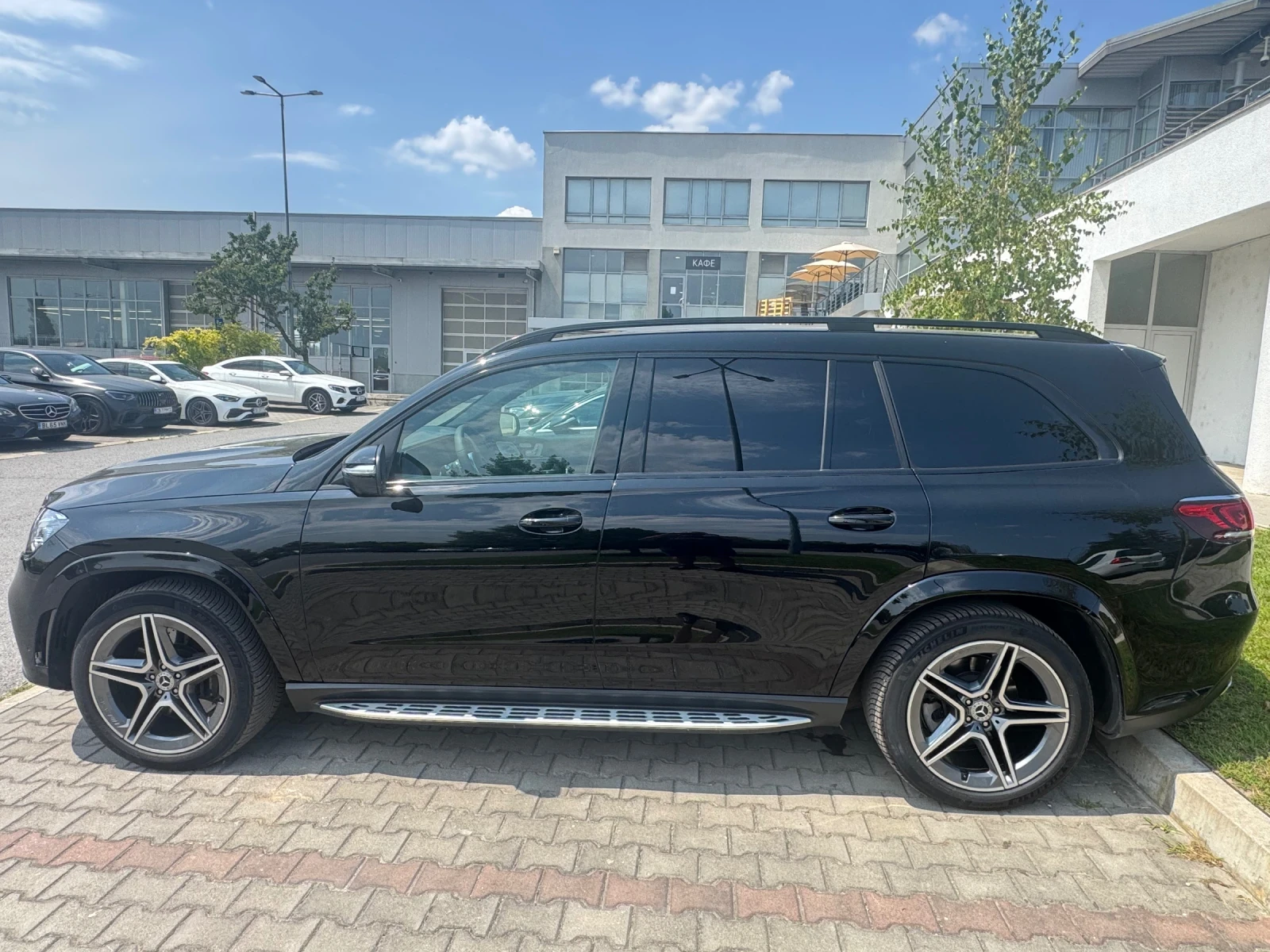 Mercedes-Benz GLS 400  - изображение 6