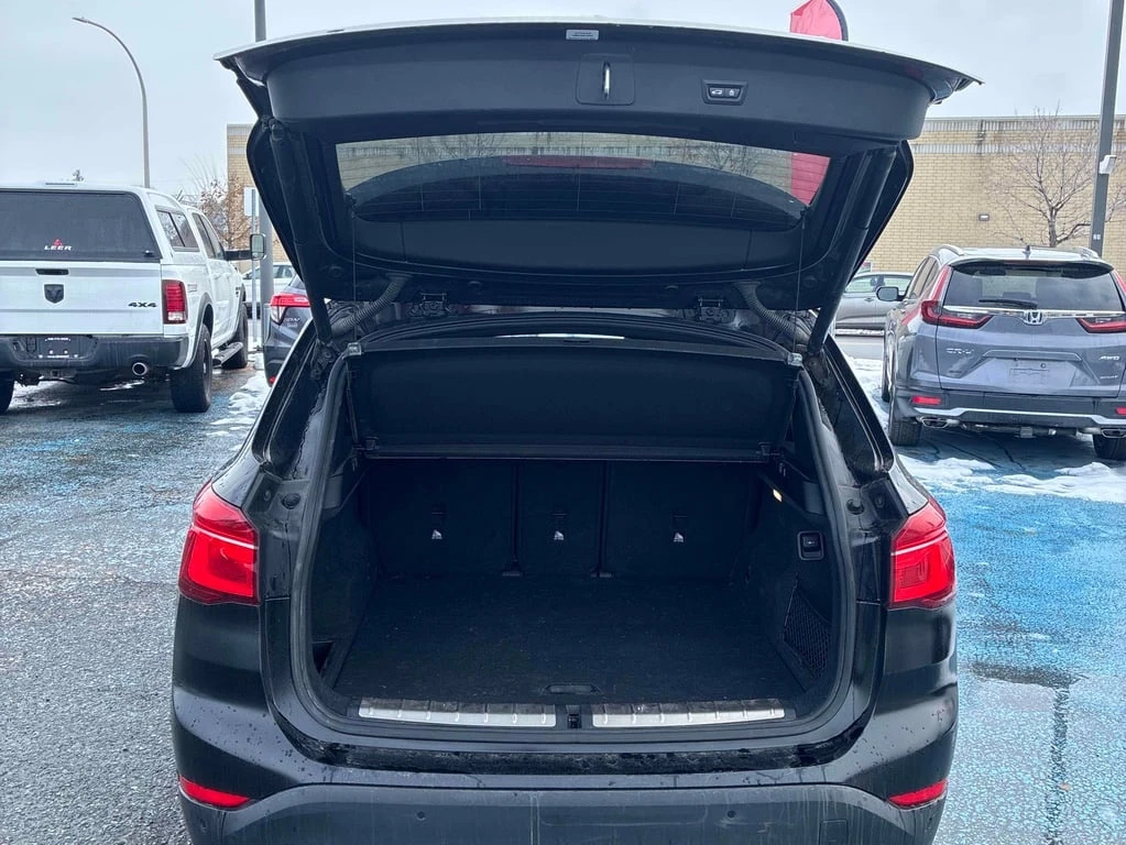 BMW X1 * xDrive28i * CARFAX *    | Mobile.bg   15