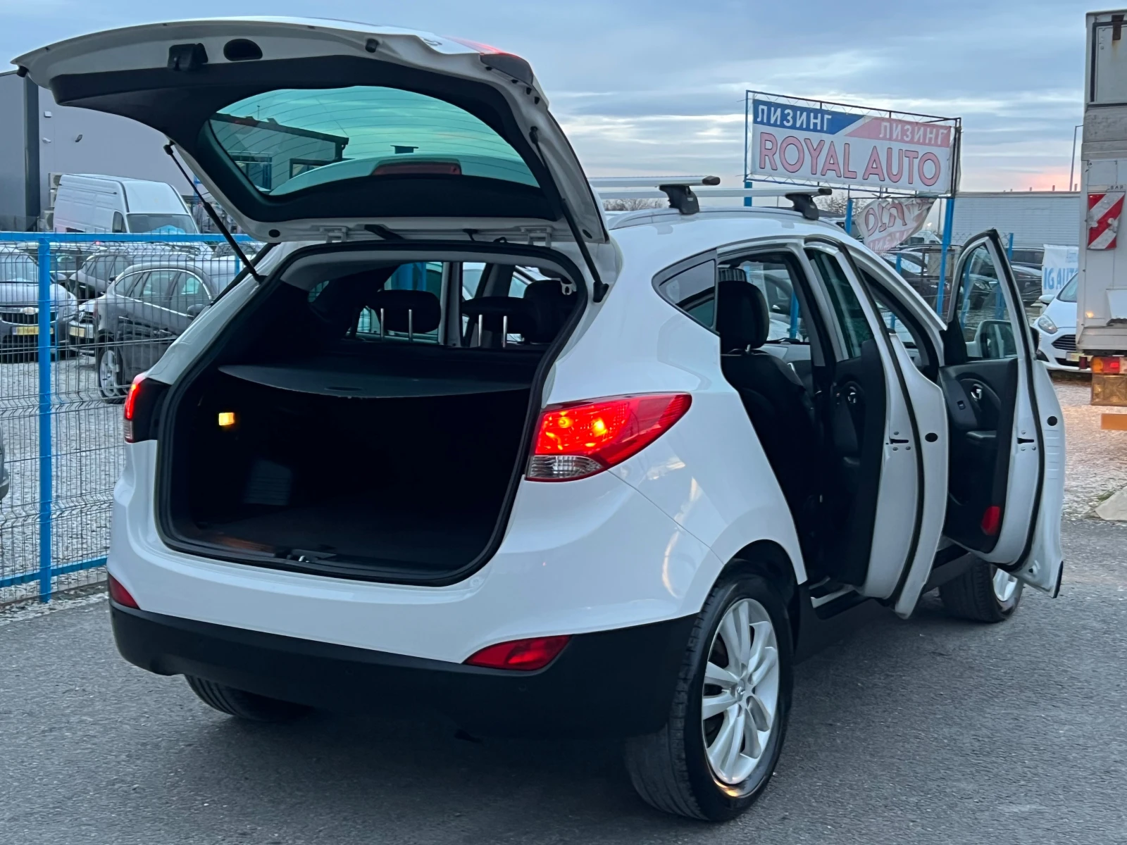 Hyundai IX35 ������-����-������-����-�����-��� | Mobile.bg � ����������� 13