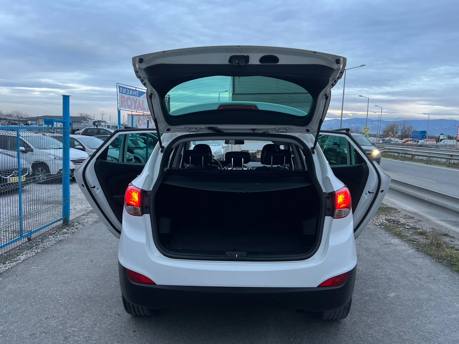 Hyundai IX35 ЛИЗИНГ-НАВИ-КАМЕРА-КОЖА-КЛИМА-ТОП - изображение 9
