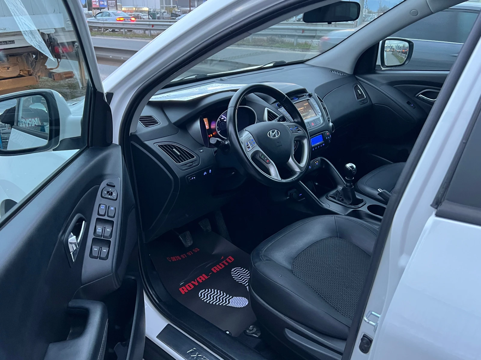 Hyundai IX35 ЛИЗИНГ-НАВИ-КАМЕРА-КОЖА-КЛИМА-ТОП - изображение 7