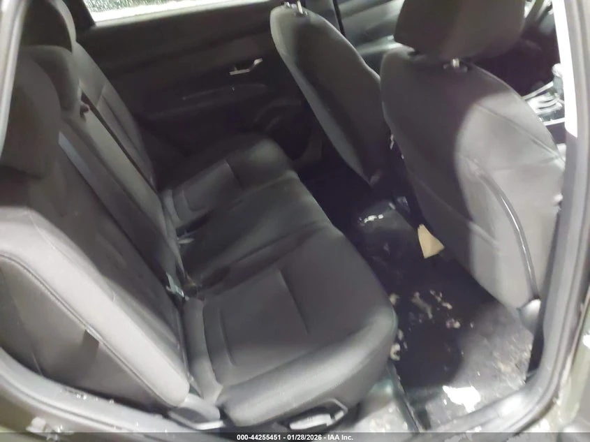 Hyundai Tucson 2.5L I-4 DI, DOHC, VVT, 187HP All Wheel Drive, снимка 8 - Автомобили и джипове - 53829106