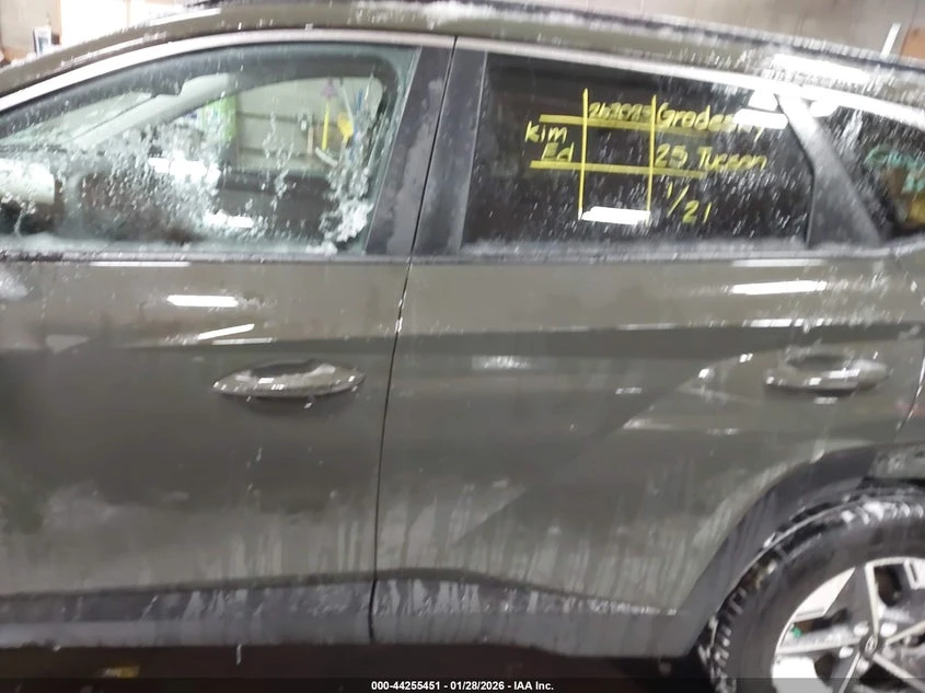 Hyundai Tucson 2.5L I-4 DI, DOHC, VVT, 187HP All Wheel Drive, снимка 15 - Автомобили и джипове - 53829106