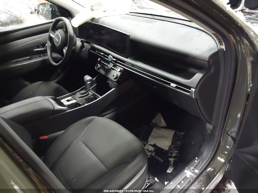 Hyundai Tucson 2.5L I-4 DI, DOHC, VVT, 187HP All Wheel Drive, снимка 5 - Автомобили и джипове - 53829106