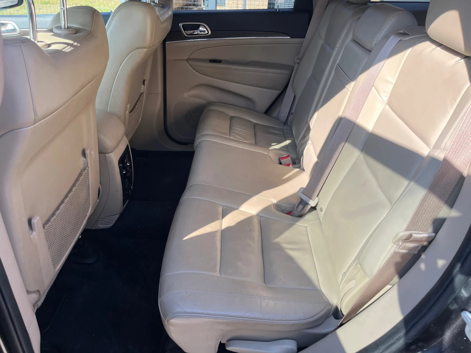 Jeep Grand cherokee 3.6, снимка 6 - Автомобили и джипове - 54095864