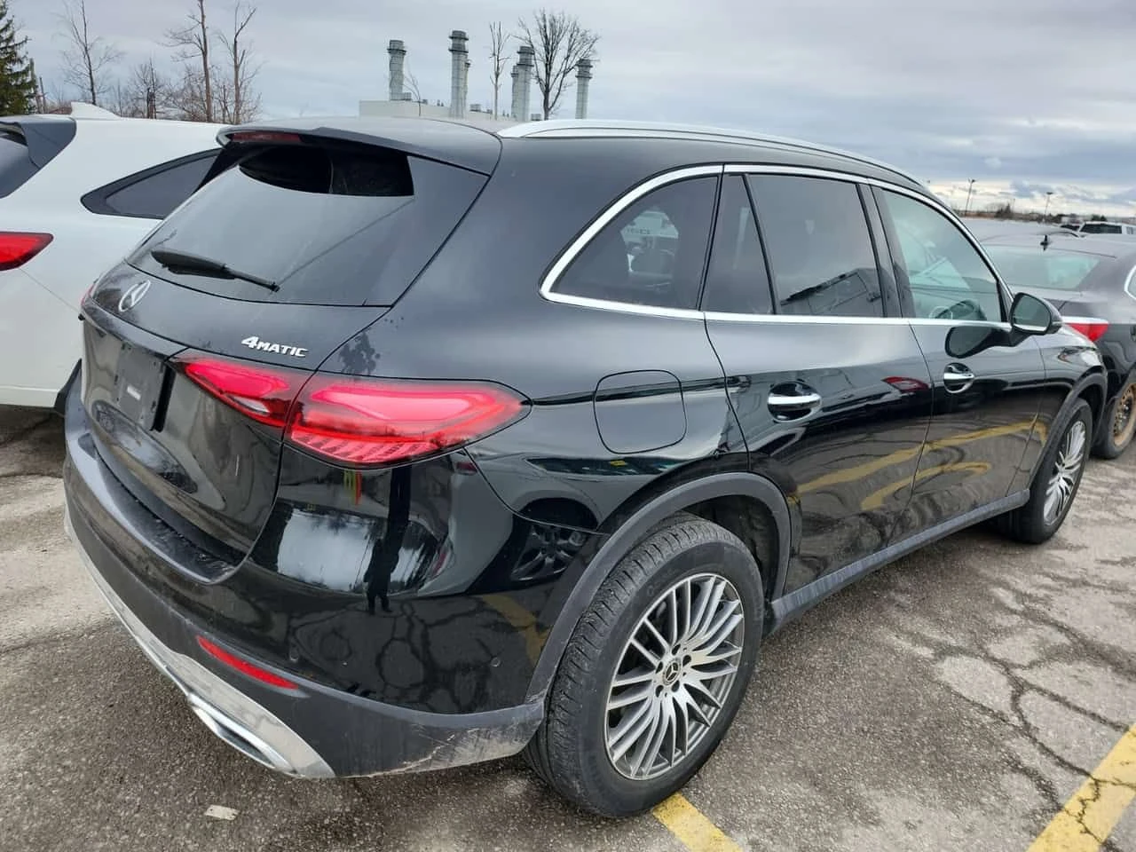 Mercedes-Benz GLC 300 BURMESTER| PANO| AMBIENT| CARFAX, снимка 3 - Автомобили и джипове - 54225205