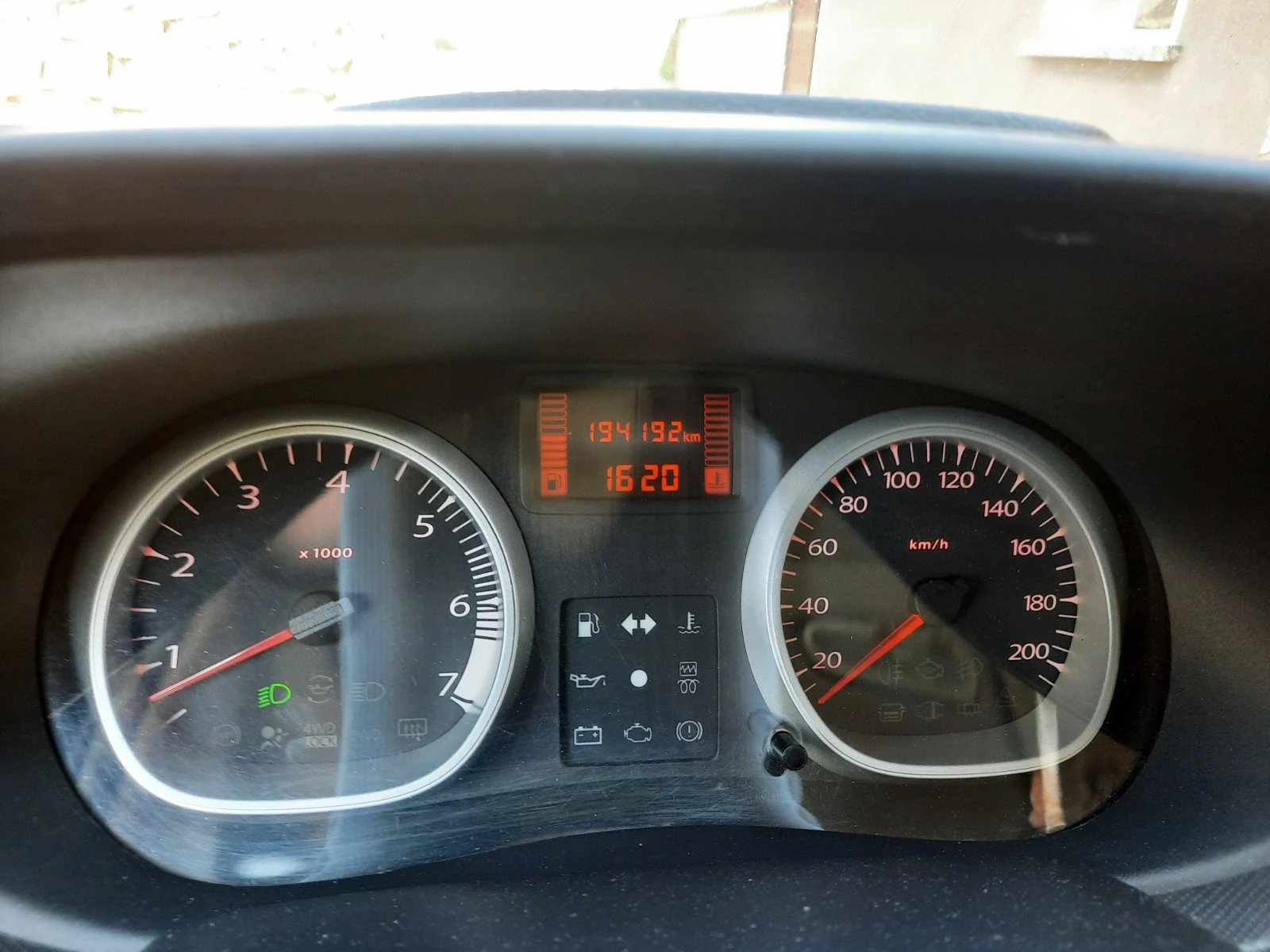 Dacia Duster, снимка 7 - Автомобили и джипове - 54388455