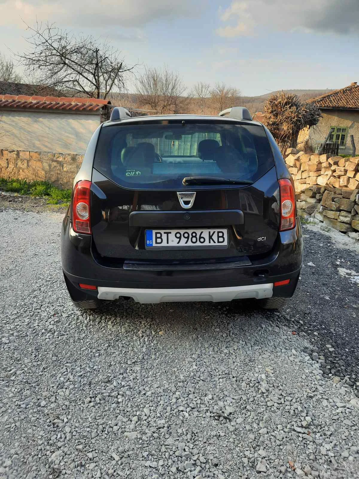 Dacia Duster, снимка 6 - Автомобили и джипове - 54388455
