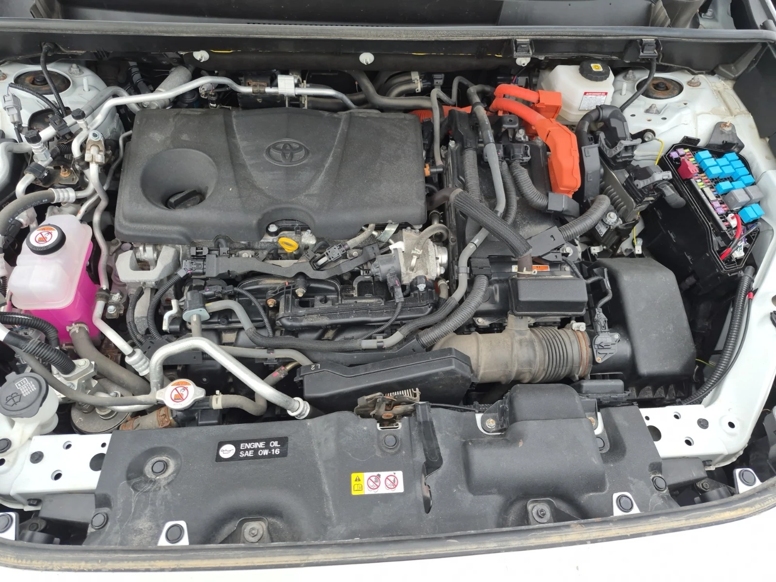 Toyota Rav4 PRIME XSE* CARFAX* АВТО КРЕДИТ* , снимка 8 - Автомобили и джипове - 55013036