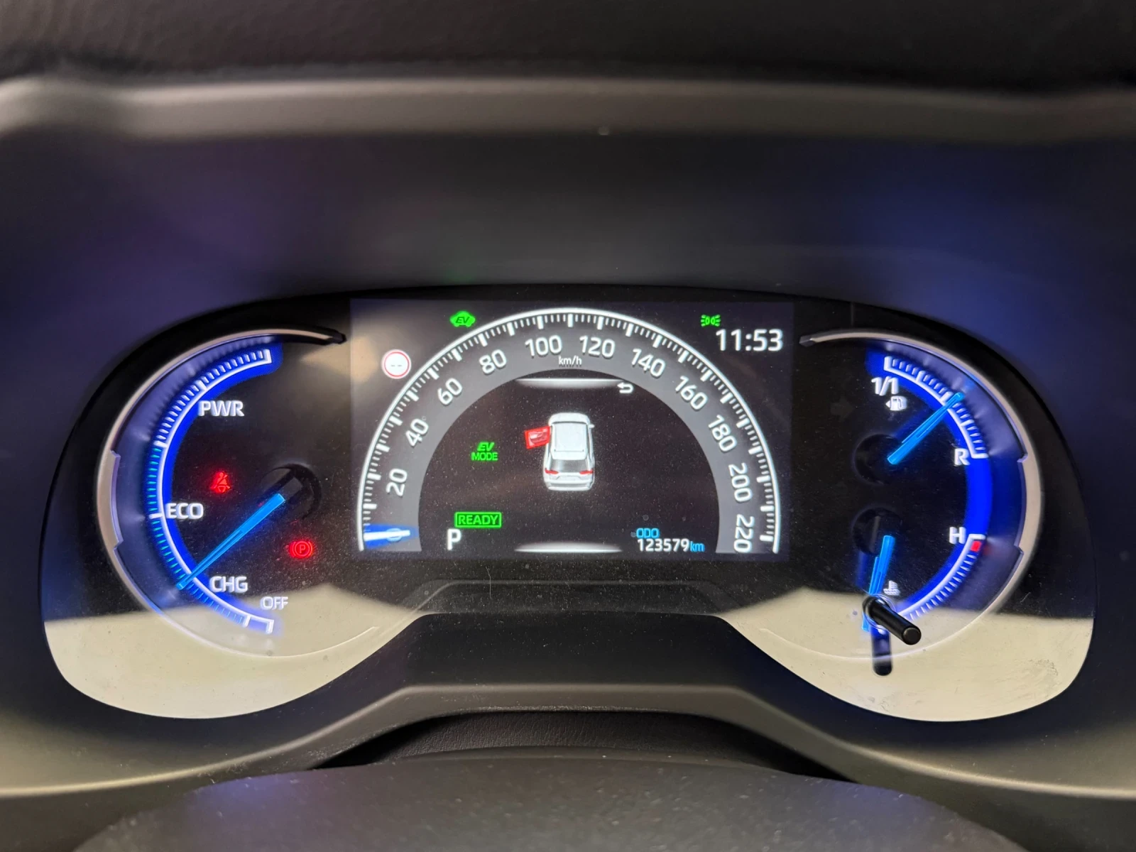 Toyota Rav4, снимка 6 - Автомобили и джипове - 55038976
