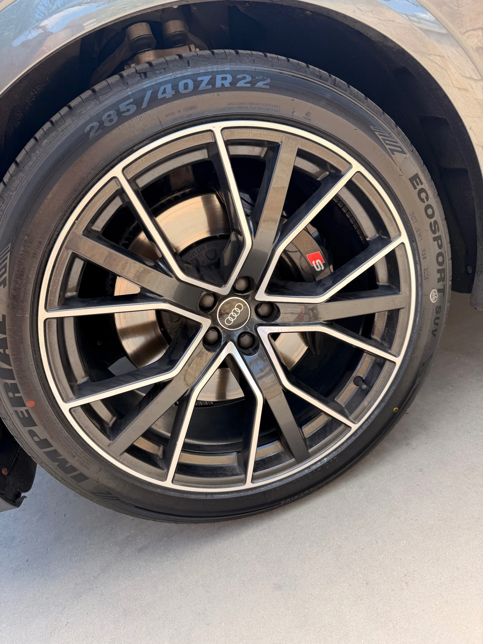 Audi SQ8, снимка 8 - Автомобили и джипове - 55246245