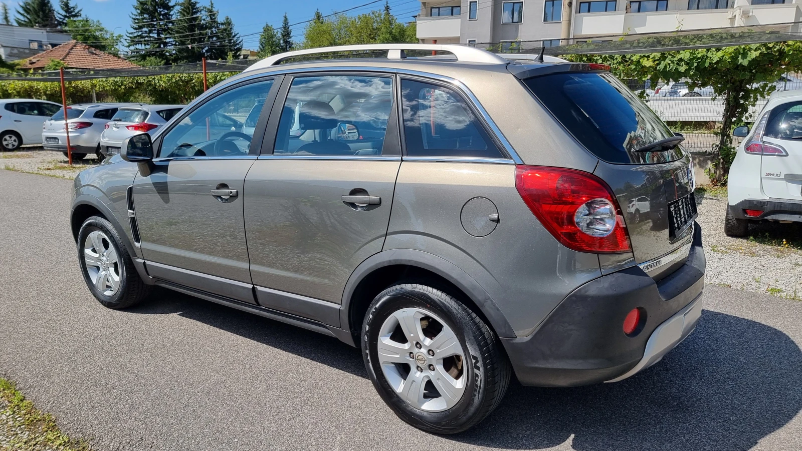 Opel Antara 2.0CDTI 4x4, снимка 4 - Автомобили и джипове - 55455572