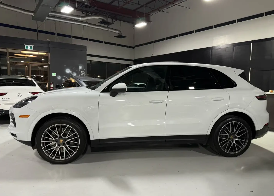 Porsche Cayenne CAYENNE S PREMIUM PLUS |  360 CAM  | PANO, снимка 4 - Автомобили и джипове - 55815725