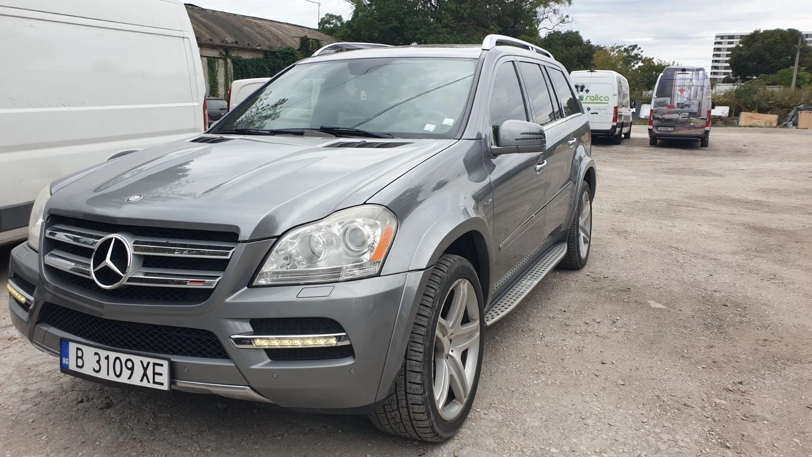 Mercedes-Benz GL 350, снимка 2 - Автомобили и джипове - 56185242
