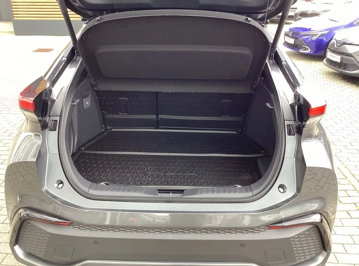 Toyota C-HR 2.0 PLUG-IN HYBRID GR-SPORT CAMERA LED, снимка 15 - Автомобили и джипове - 56260720