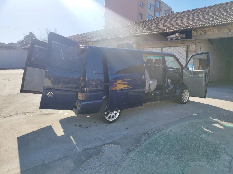 VW Transporter 6места клима, снимка 6 - Бусове и автобуси - 45387866