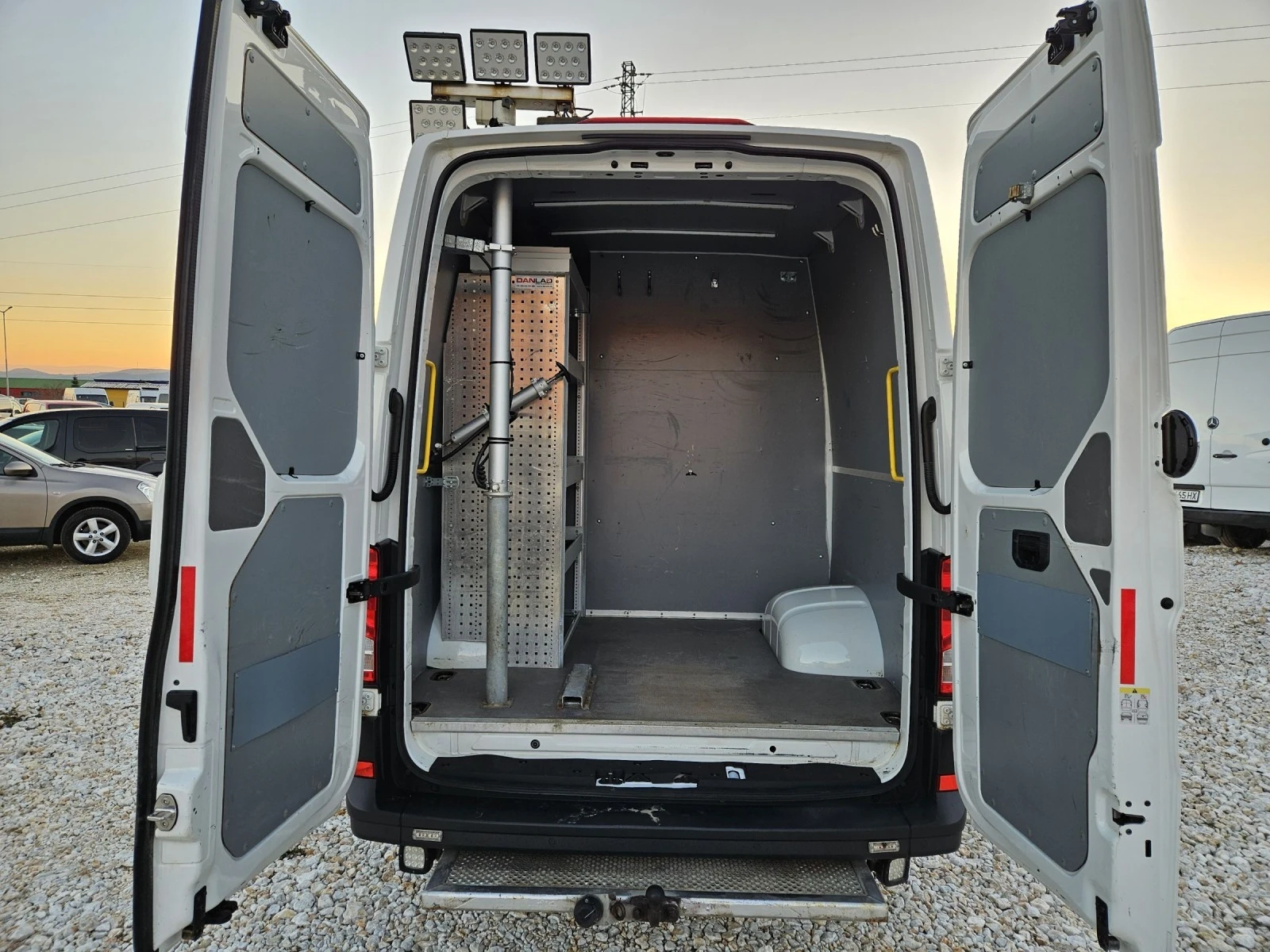 VW Crafter 2.0 TDI   | Mobile.bg   13