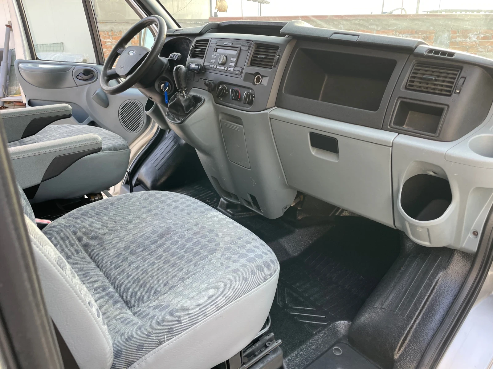 Ford Transit 2.2 CDTi // КЛИМАТИК - изображение 8