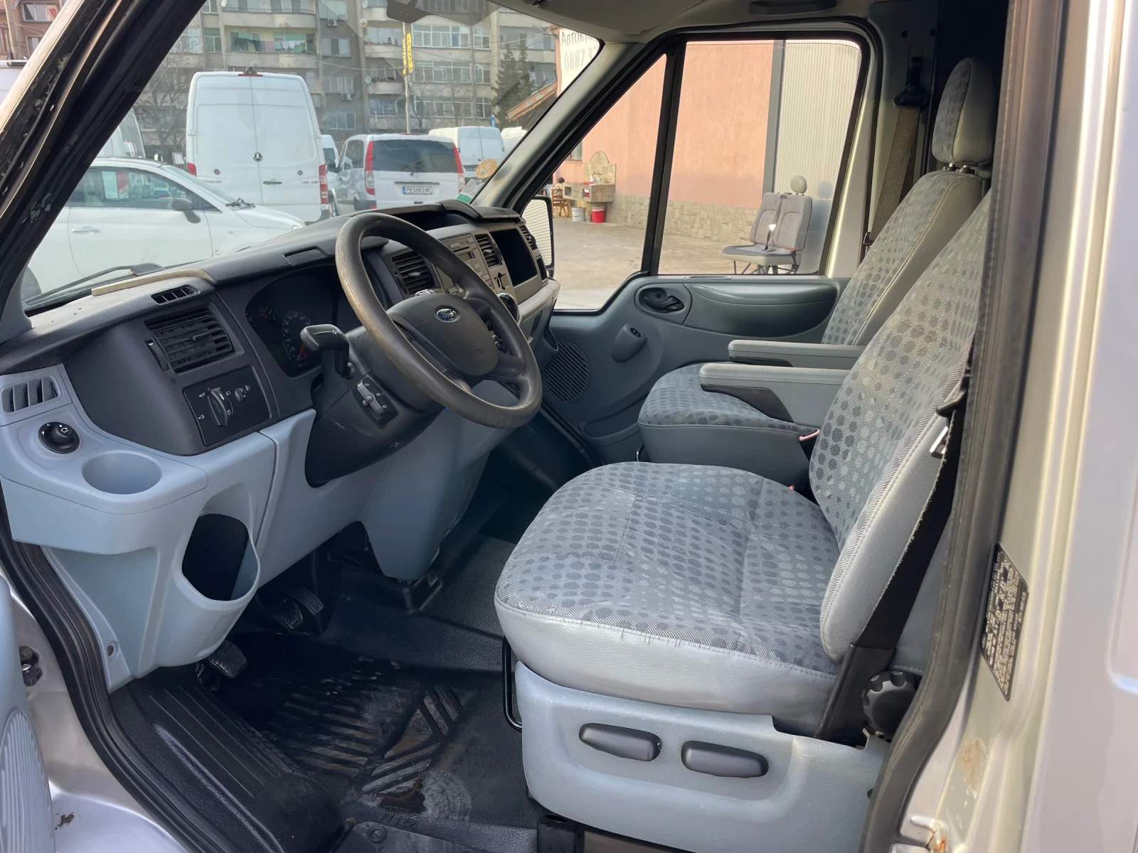 Ford Transit 2.2 CDTi // КЛИМАТИК - изображение 6