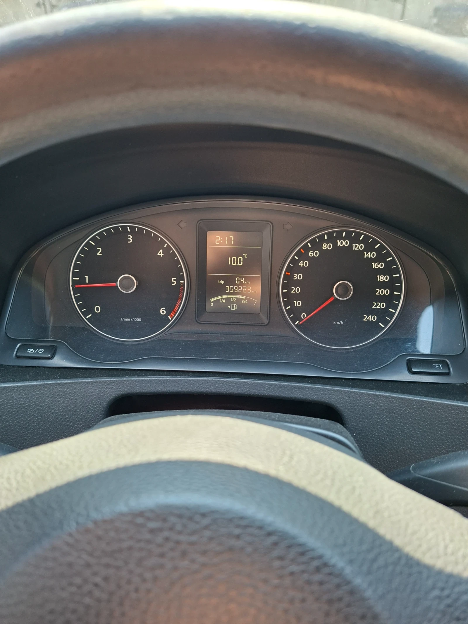 VW Transporter Инкасов, снимка 15 - Бусове и автобуси - 53863000