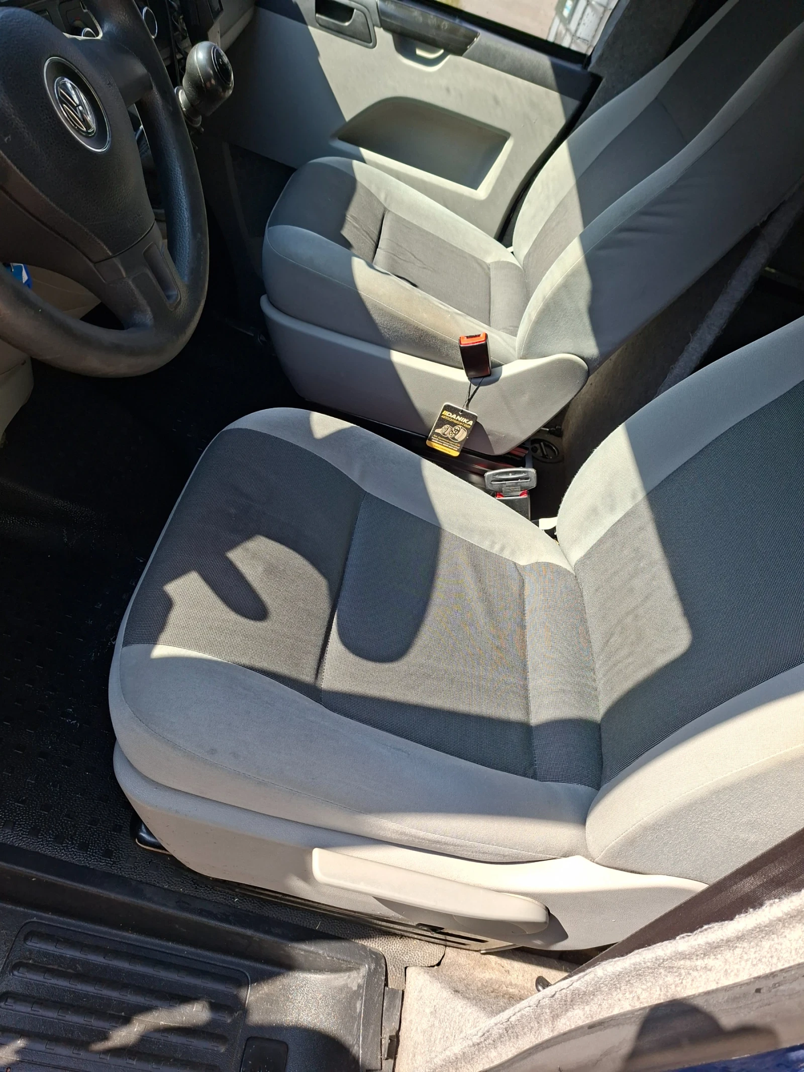 VW Transporter Инкасов, снимка 8 - Бусове и автобуси - 53863000