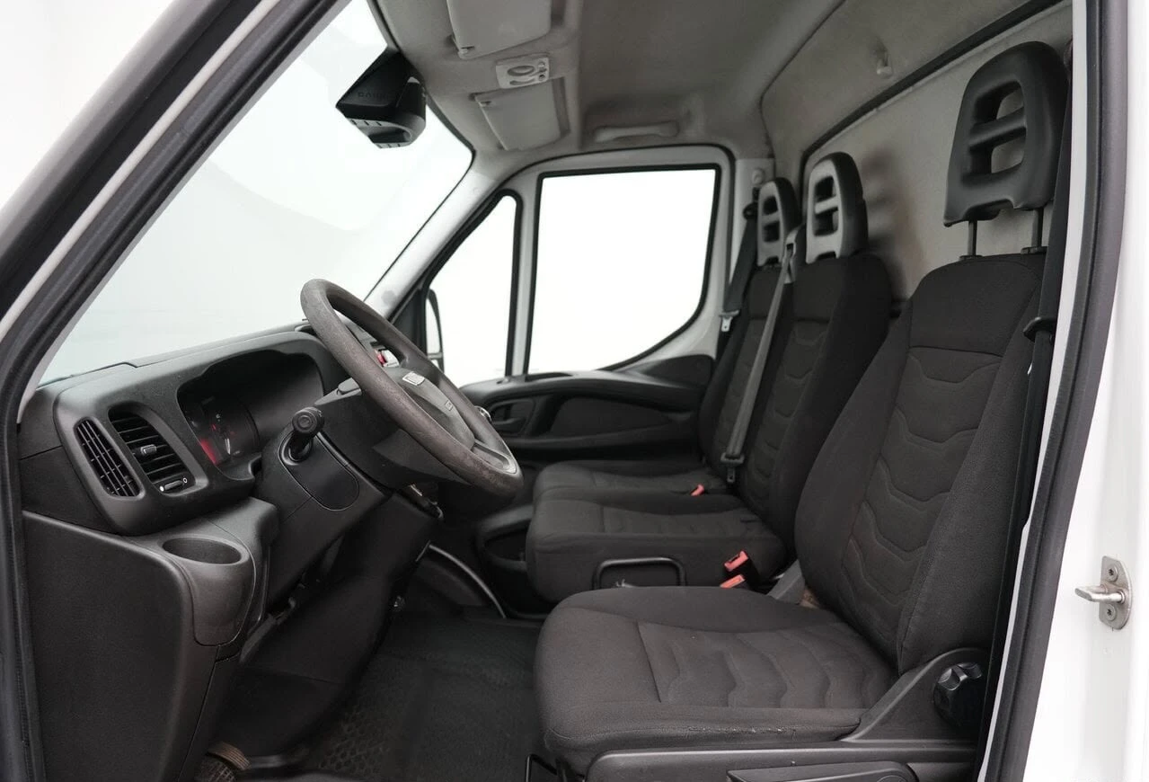 Iveco 50с18 3.0* БОРД* КЛИМА* ТОРСИОН* до 3.5т N1, снимка 7 - Бусове и автобуси - 55598998