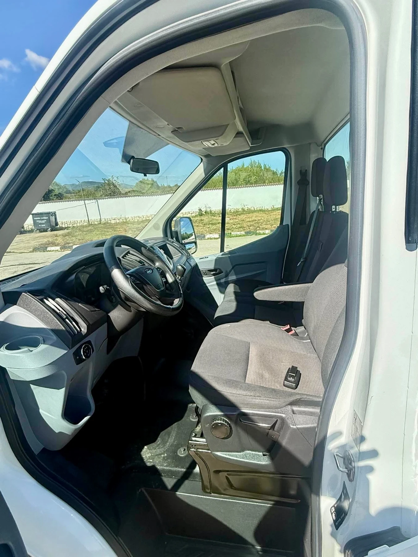 Ford Transit САМОСВАЛ* КЛИМАТИК, снимка 10 - Бусове и автобуси - 56056949