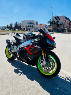     Aprilia RSV4 1000RR