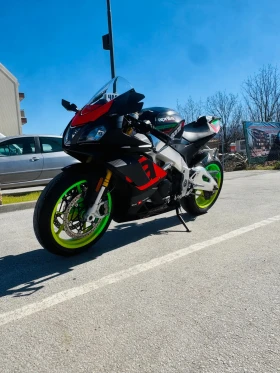 Aprilia RSV4 1000RR, снимка 1