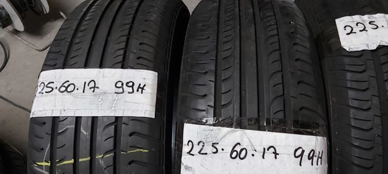 Гуми Летни 225/60R17, снимка 3 - Гуми и джанти - 29887369