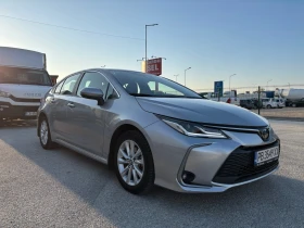 Toyota Corolla 1.8 HYBRID, снимка 2