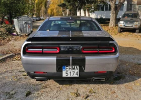 Dodge Challenger SRT, снимка 5