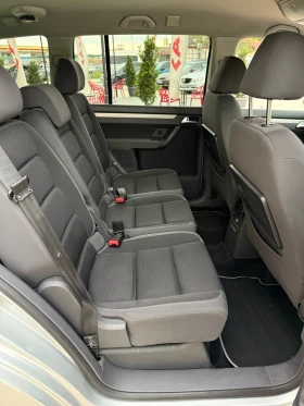Обява за продажба на VW Touran High Line/Автоматик/TDI/Подгрев/Навигация ~9 700 лв. - изображение 8