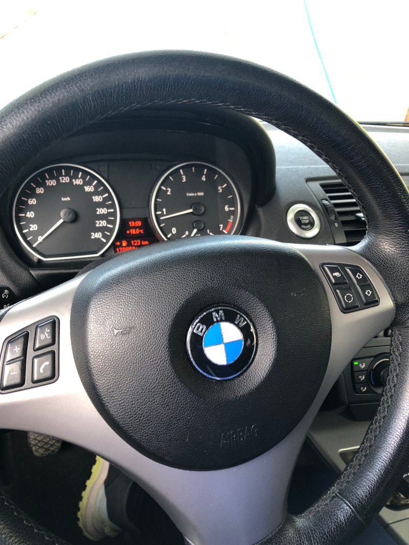 BMW 120 BMW 120i TOП-150кс, снимка 8 - Автомобили и джипове - 45736669