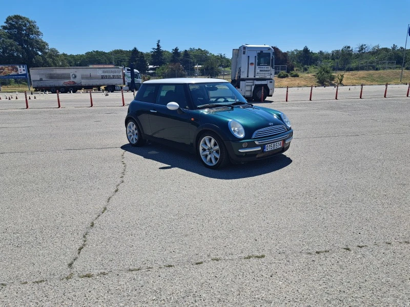 Mini Cooper 1.6 I, снимка 7 - Автомобили и джипове - 46405594