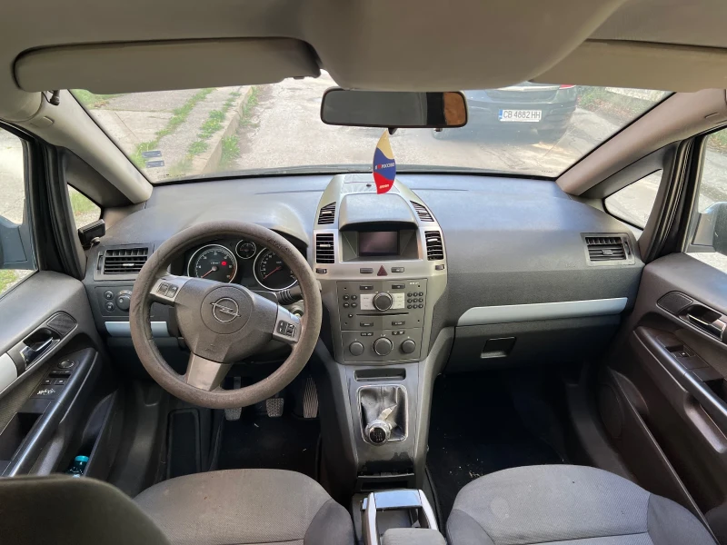 Opel Zafira, снимка 6 - Автомобили и джипове - 47556424