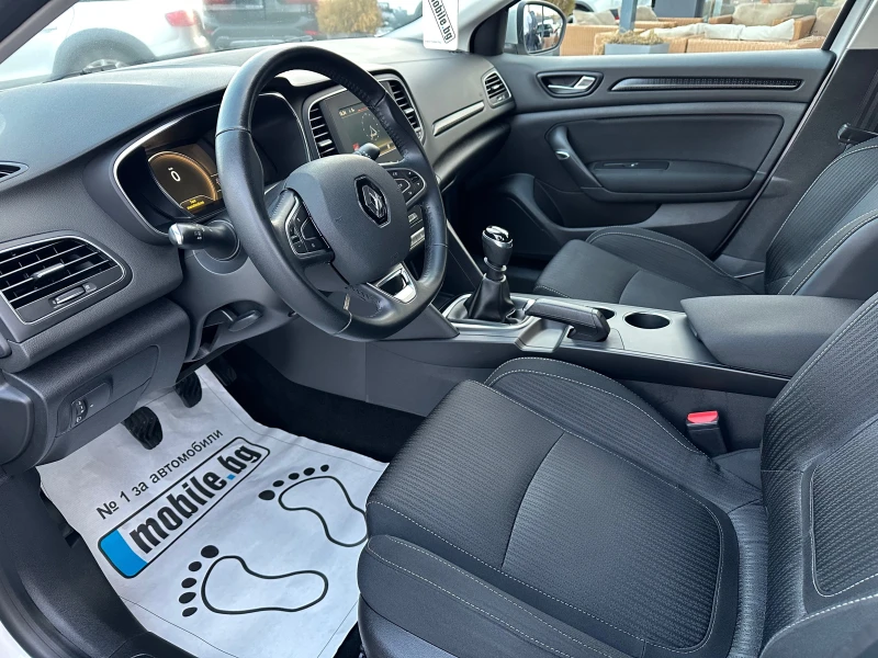 Renault Megane 1.5DCI* LED* NAVI* TOP* , снимка 9 - Автомобили и джипове - 48487881