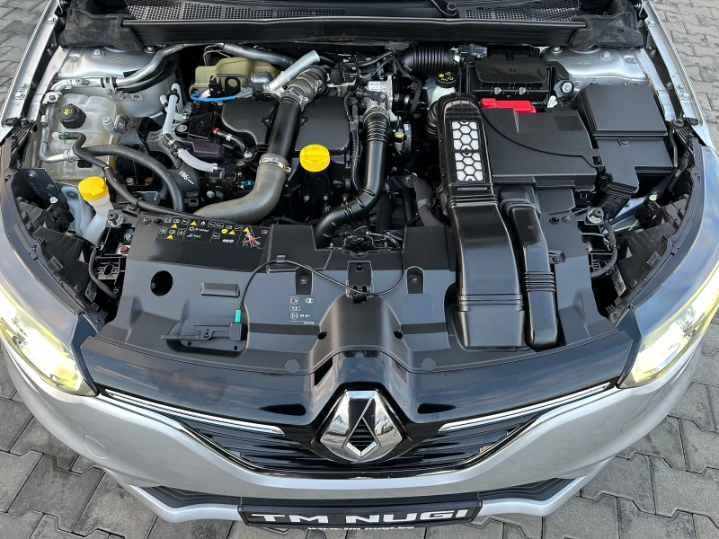 Renault Megane 1.5DCI* LED* NAVI* TOP* , снимка 15 - Автомобили и джипове - 48487881