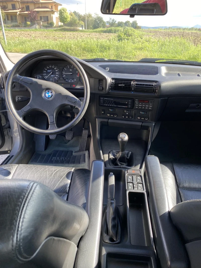 BMW 520, снимка 7 - Автомобили и джипове - 48566064