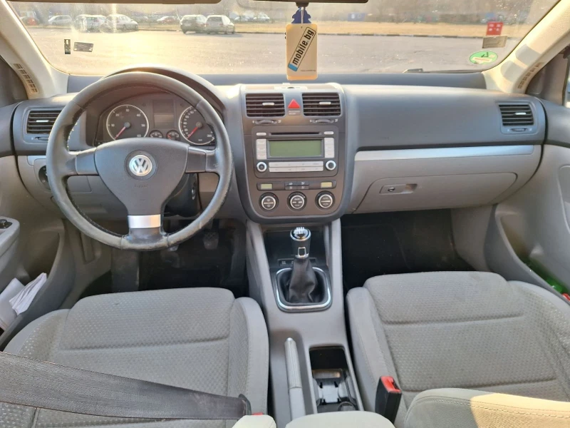 VW Golf, снимка 9 - Автомобили и джипове - 49180401