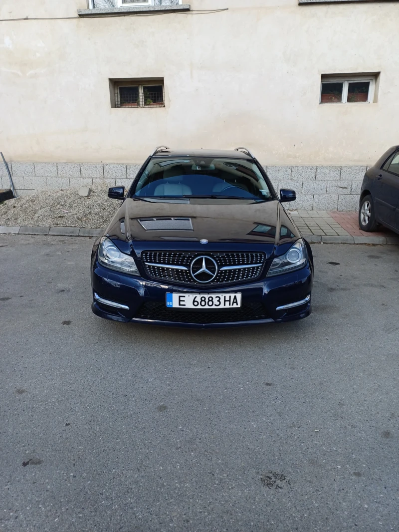 Mercedes-Benz C 250 4 matic, снимка 1 - Автомобили и джипове - 49264259