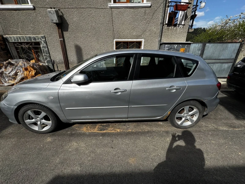 Mazda 3 1, 6i, снимка 4 - Автомобили и джипове - 52290606