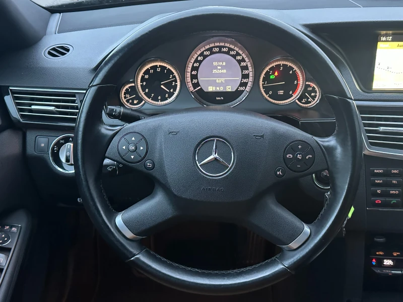 Mercedes-Benz E 250 CDI-204к.с-AVANGARD-NAVI-LED-AUTOMAT-PDC-KOЖА-EUR5, снимка 12 - Автомобили и джипове - 52516392