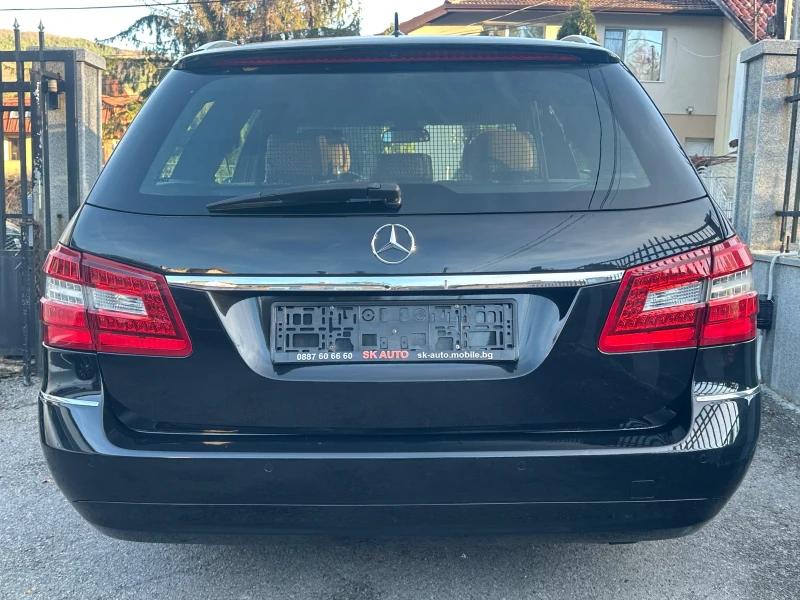 Mercedes-Benz E 250 CDI-204к.с-AVANGARD-NAVI-LED-AUTOMAT-PDC-KOЖА-EUR5, снимка 5 - Автомобили и джипове - 52516392